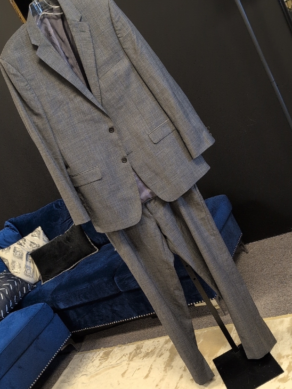 Ralph Lauren Gray Checked Two-Piece Suit - Blazer & Trousers